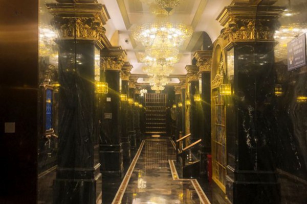 桑拿红场,光谷广场的娱乐新宠(光谷附近有没有桑拿房)