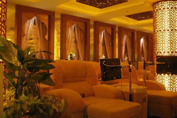 武汉桑拿,都市休闲新方式(武汉桑拿休闲娱乐)